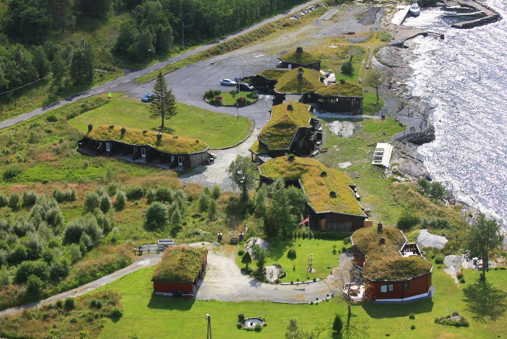Brekkestranda Fjordhotel Exterior foto